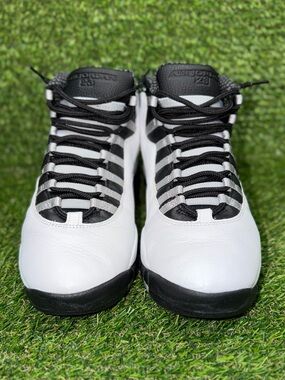 2005 Air Jordan Retro Steel 10 - Damaged label - size 10.5